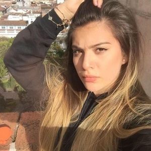 Meet your Posher, Mallory